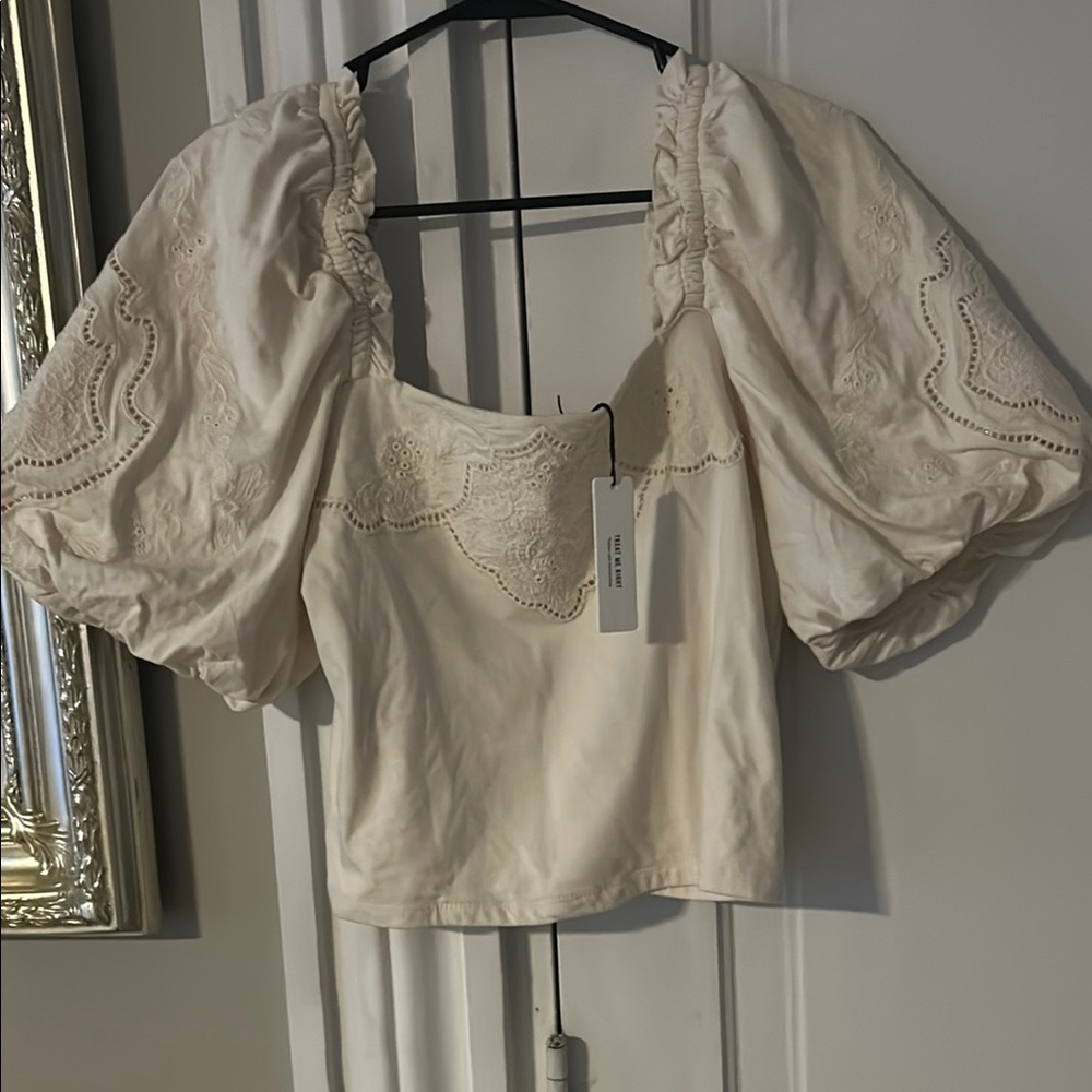 Express Top nwt